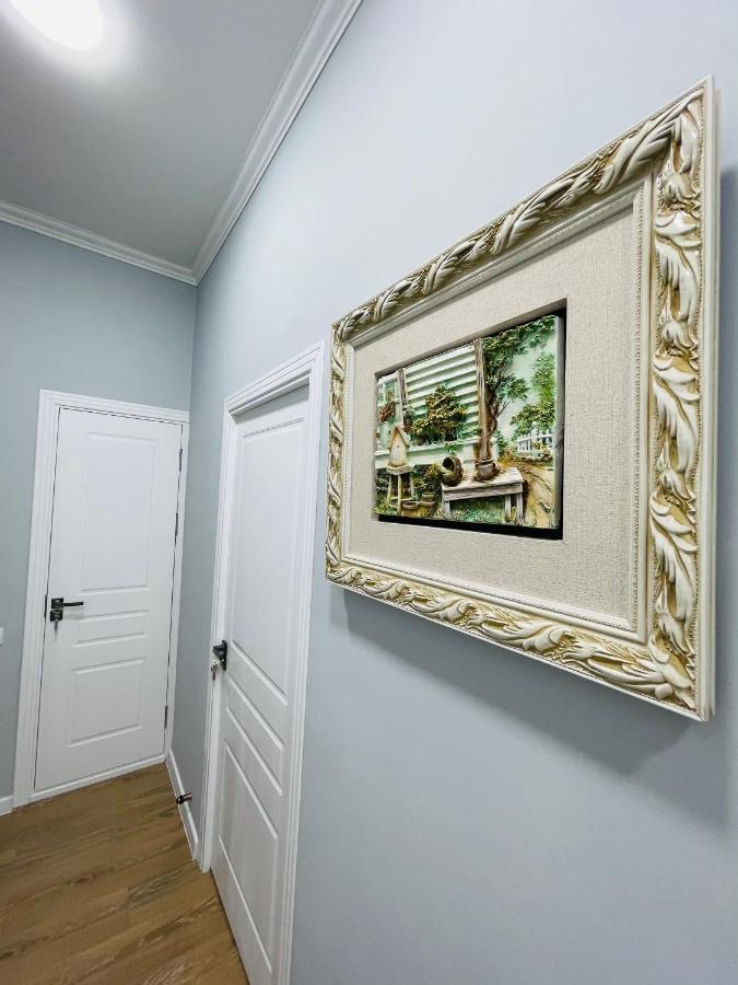 Amir Temur Apartment In Center After Renovation タシュケント エクステリア 写真