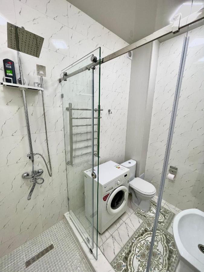 Amir Temur Apartment In Center After Renovation タシュケント エクステリア 写真